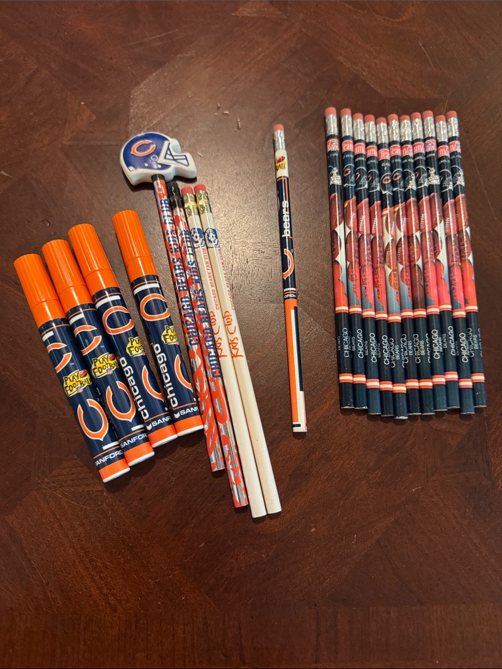 Chicago Bears Fan Club Pencils (16) and Orange Markers (4) - New!